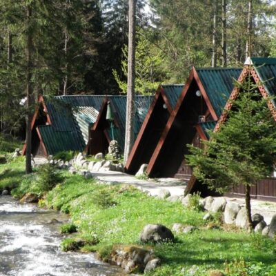 Ośrodek Wypoczynkowy Kabel 2 Osrodek Wypoczynkowy Kabel lesna chatka 1